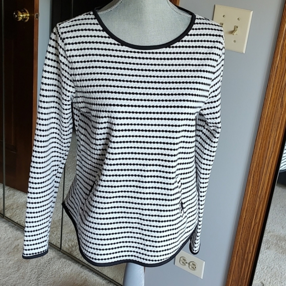 Long sleeve top